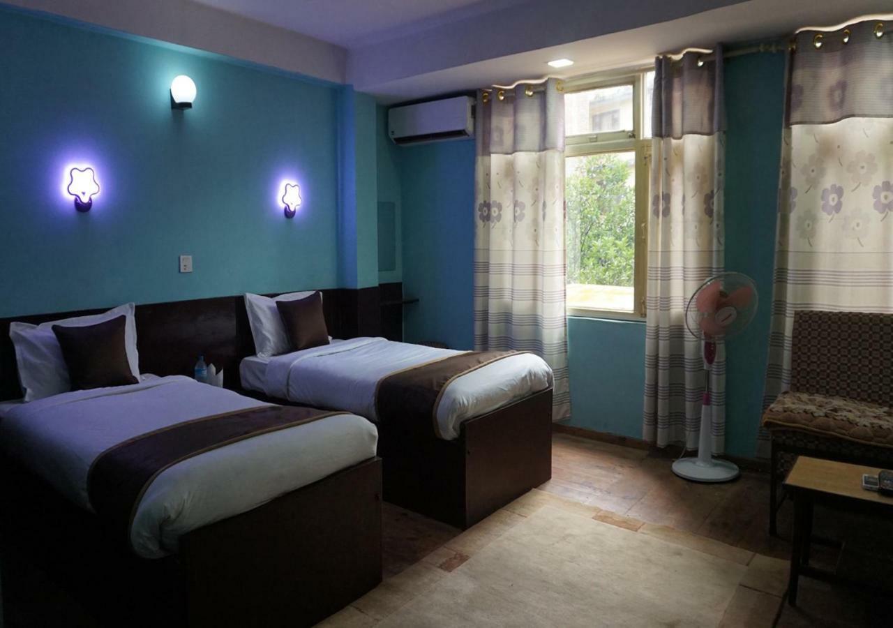 Hotel Impala Garden Катманду Екстер'єр фото
