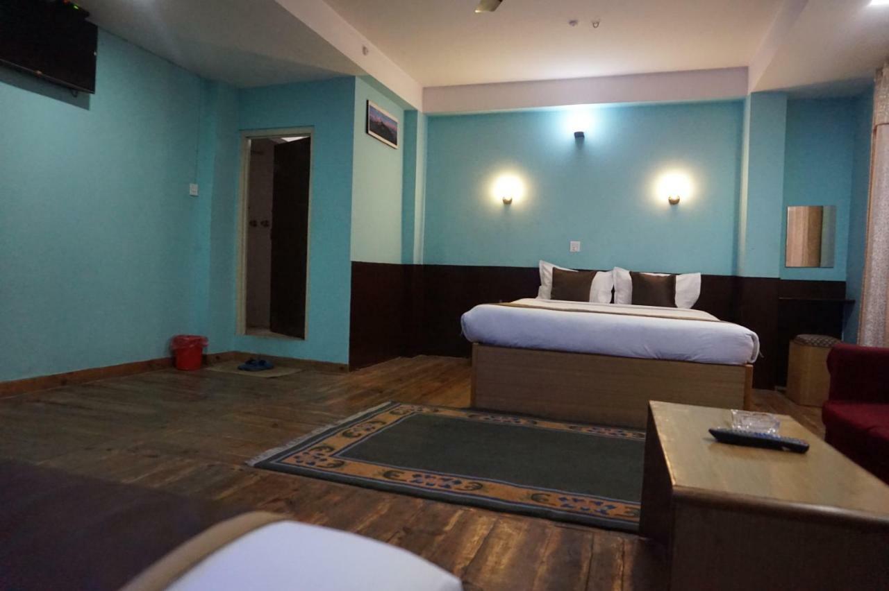Hotel Impala Garden Катманду Екстер'єр фото